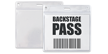 Porte-badge en vinyle avec poche avant - Insert max 102 x 80 mm